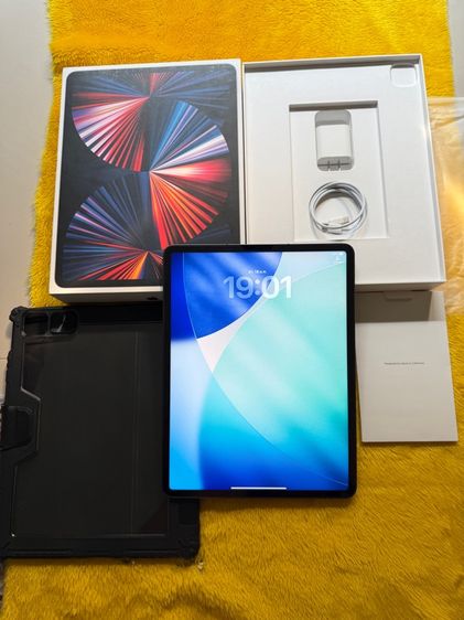 Apple 256 GB iPad Pro M1-12.9นิ้ว 256GB-Cellulraสภาพนางฟ้าอีกตัว