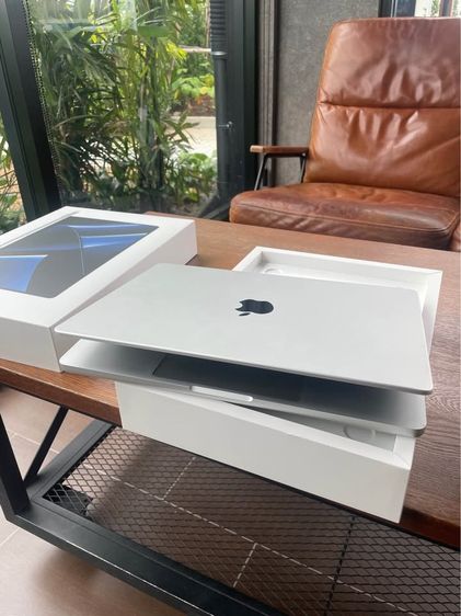 MacBook M1 Pro Ram 16 1Terrabyte 14 inch  Silver color แบต 96 ประกันหมด ครบกล่องง ไม่มีรอย บุบหล่น รูปที่ 4
