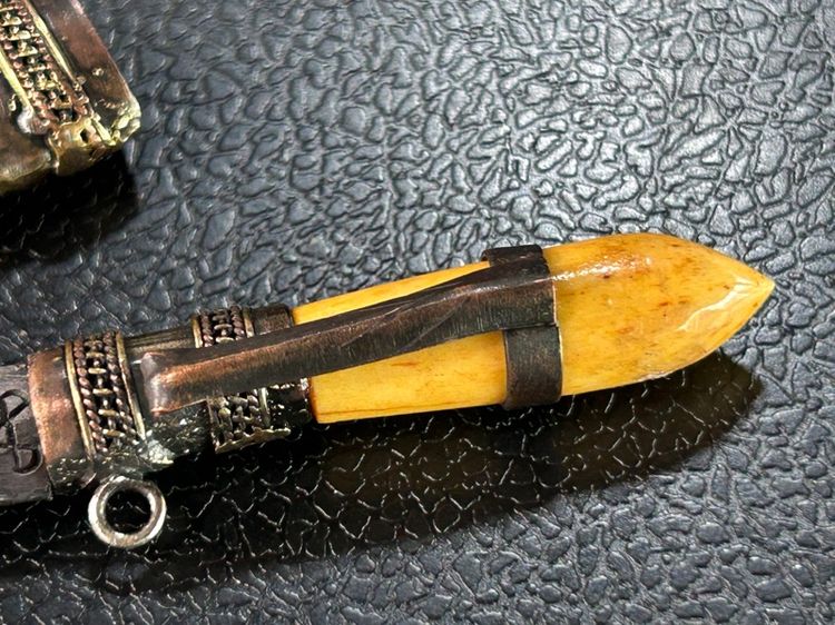 มีดสาริกาหลวงพ่อกวย รูปที่ 14