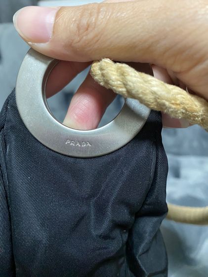 กระเป๋า Prada แท้ รูปที่ 6