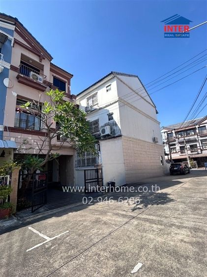ทาวน์โฮม 3 ชั้น 21.9 ตร.ว. หมู่บ้านกลางเมือง เหม่งจ๋าย-ลาดพร้าว ซอยลาดพร้าว80 (ซอยจันทิมา) ถนนลาดพร้าว ถนนประชาอุทิศ เขตวังทองหลาง กรุงเทพ รูปที่ 2