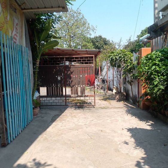 ขายที่ดิน พร้อมสำนักงาน บ้านพัก โรงงาน