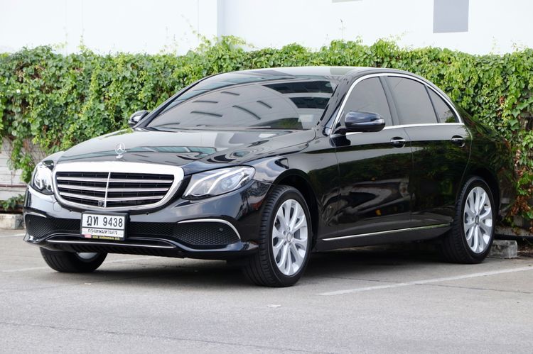 Mercedes-Benz E-Class 2016 E220 CDI Sedan ดีเซล ไม่ติดแก๊ส เกียร์อัตโนมัติ ดำ รูปที่ 3