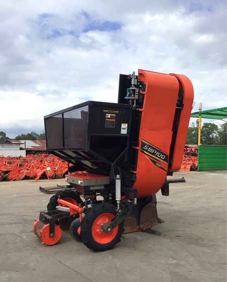 มาใหม่ เครื่องปลูกอ้อยแบบท่อน ตราช้าง SBP 100 มือสอง  เครื่องลำเลียงท่อนพันธุ์ LD100ฟรีดาวน์  เข้ามาเลือกดูที่ร้านได้จ้า รูปที่ 16