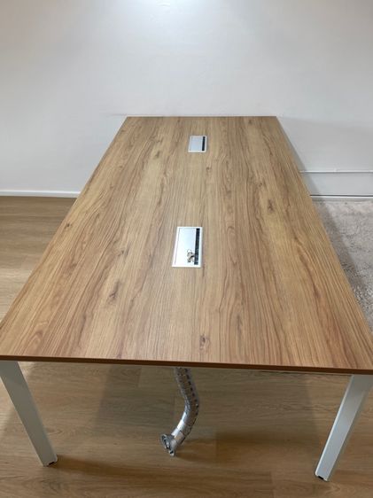 โต๊ะทำงานใหญ่ ขนาดกว้าง 120 cm. x ยาว 240 cm.  รูปที่ 2