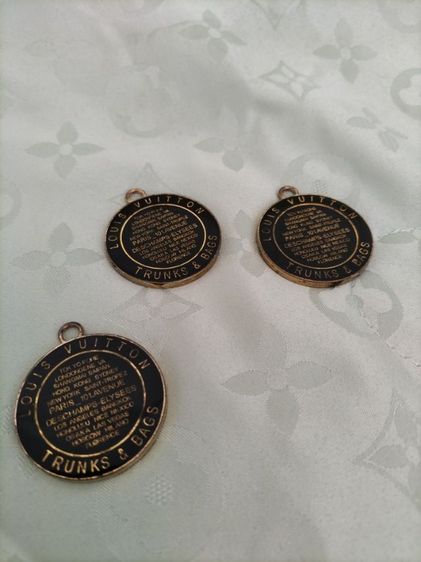 LV​ bag​ charm​ขนาดใหญ่​