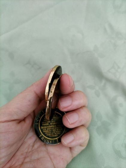 LV​ bag​ charm​ขนาดใหญ่​ รูปที่ 4