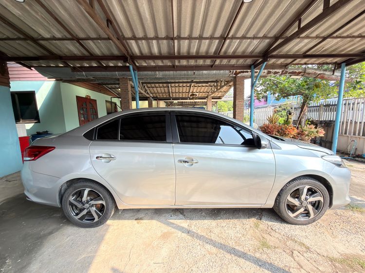 Toyota Vios 2019 1.5 High Sedan เบนซิน ไม่ติดแก๊ส เกียร์อัตโนมัติ บรอนซ์เงิน รูปที่ 3