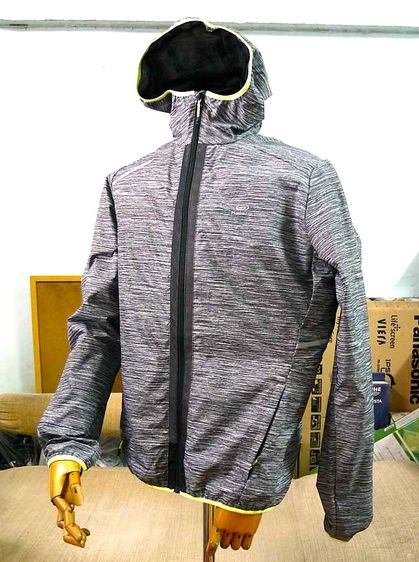เสื้อแจ็คเก็ต ใส่วิ่ง ใส่ขี่บิ๊กไบค์ กันลม กันหนาว ละบายอากาศ KALENJI แท้ รูปที่ 2
