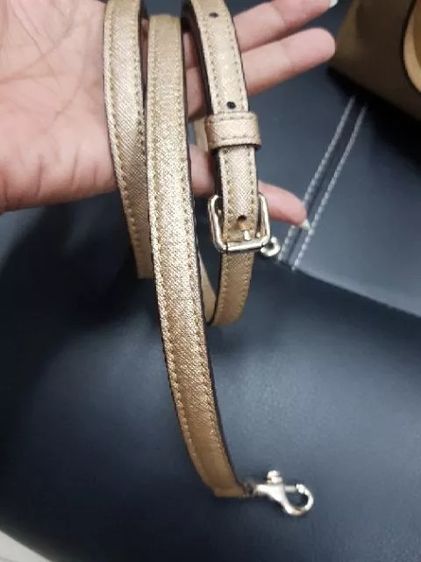 Coach แท้มือ2กระเป๋าCoach MINI  F50430 สี GOLD มือ2 สภาพดีพร้อมใช้งาน รูปที่ 5