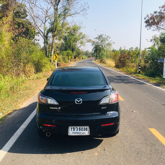 Mazda Mazda3 2013 2.0 Maxx Sports Sedan เบนซิน ไม่ติดแก๊ส เกียร์อัตโนมัติ ดำ รูปที่ 4