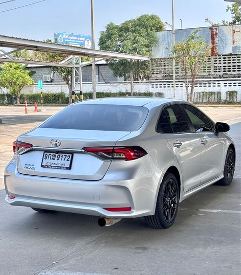 Toyota Altis 2019 1.6 G Sedan เบนซิน ไม่ติดแก๊ส เกียร์อัตโนมัติ บรอนซ์เงิน รูปที่ 4