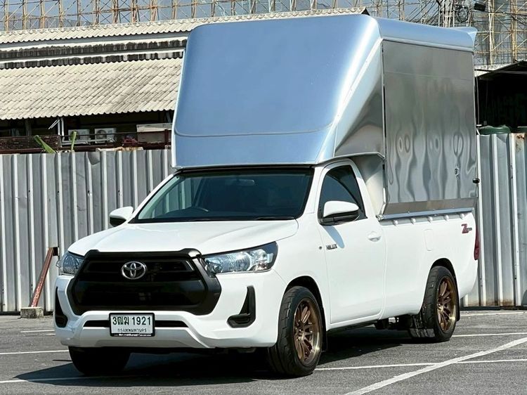 รถ Toyota Hilux Revo 2.4 Entry สี ขาว