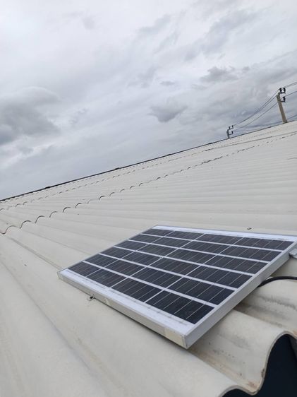 พัดลมระบายอากาศหลังคาพลังงานแสงอาทิตย์