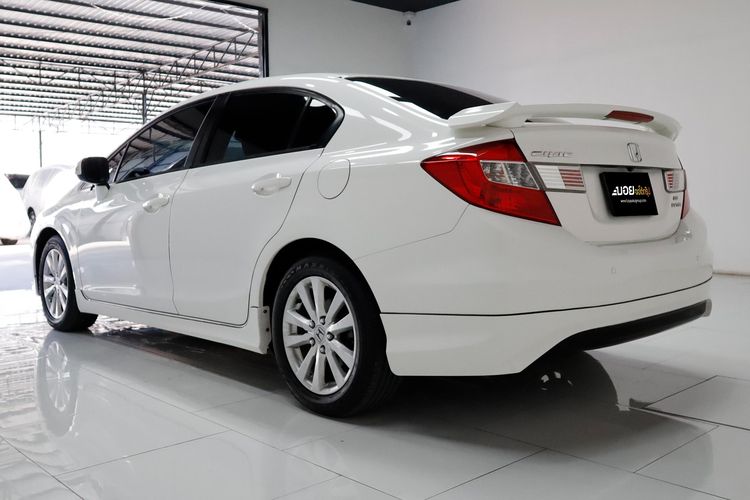 Honda Civic 2012 1.8 E i-VTEC Sedan เบนซิน ไม่ติดแก๊ส เกียร์อัตโนมัติ ขาว รูปที่ 4