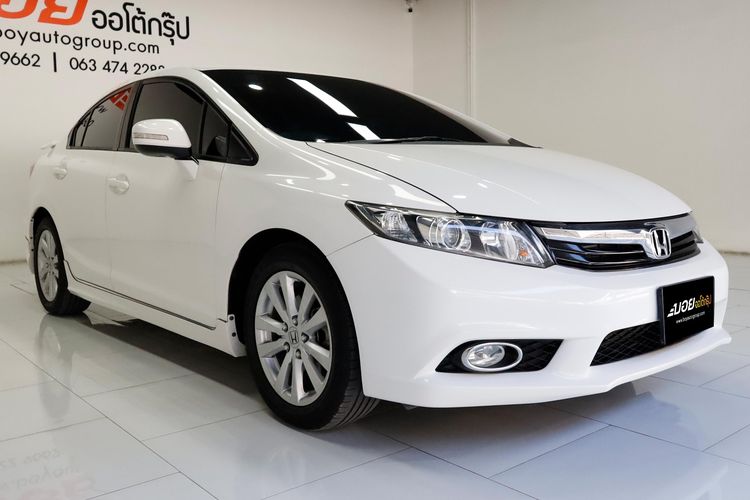 Honda Civic 2012 1.8 E i-VTEC Sedan เบนซิน ไม่ติดแก๊ส เกียร์อัตโนมัติ ขาว รูปที่ 3