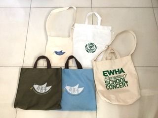 ผ้า ไม่ระบุ หลากสี 5 Ewha Women's Universiy Tote Bags