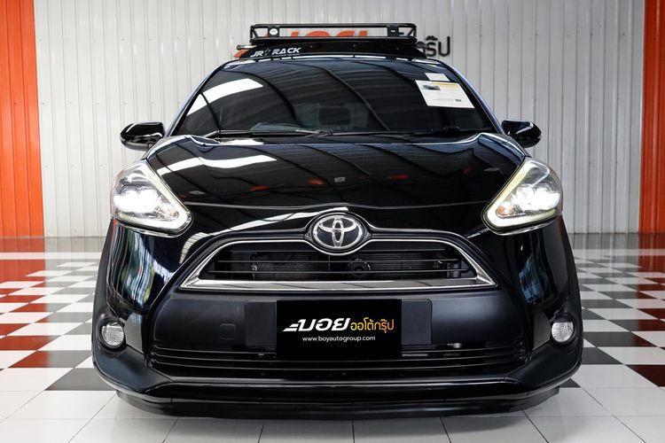 Toyota Sienta 2016 1.5 V Utility-car เบนซิน ไม่ติดแก๊ส เกียร์อัตโนมัติ ดำ รูปที่ 2