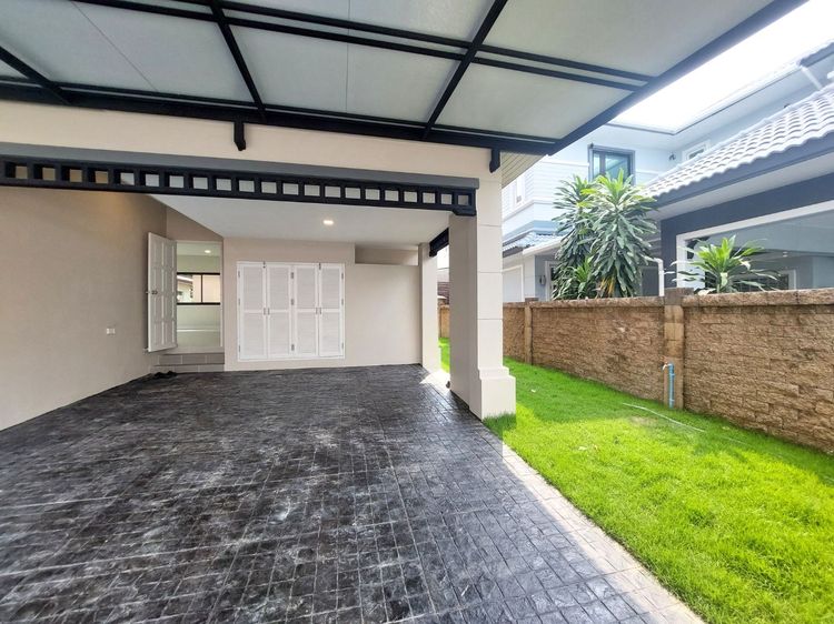 อื่นๆ มีบางส่วน 2024 บ้านเดี่ยว รีโนเวทใหม่ โครงการ ธนาสิริ รัตนาธิเบศร์ เนื้อที่ 52 ตร.ว. ฟังก์ชัน 3 ห้องนอน 3 ห้องน้ำ ที่จอดรถ 2 คัน บนทำเลเดินทางสะดวก เชื่อมต รูปที่ 2