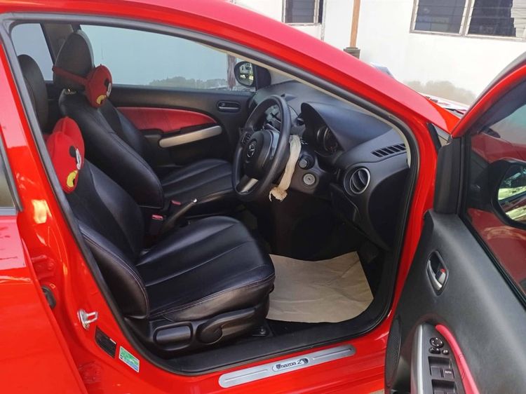 Mazda Mazda 2 2012 1.5 Elegance Spirit Sedan เบนซิน ไม่ติดแก๊ส เกียร์อัตโนมัติ แดง รูปที่ 3