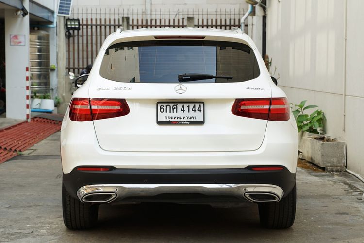 Mercedes-Benz GLC-Class 2017 GLC250d Utility-car ดีเซล ไม่ติดแก๊ส เกียร์อัตโนมัติ ขาว รูปที่ 4