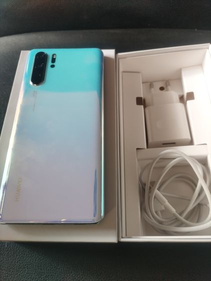 256 GB Huawei P30 Pro 8+256GB สี Breathing Crystal  สภาพใกล้เคียงใหม่