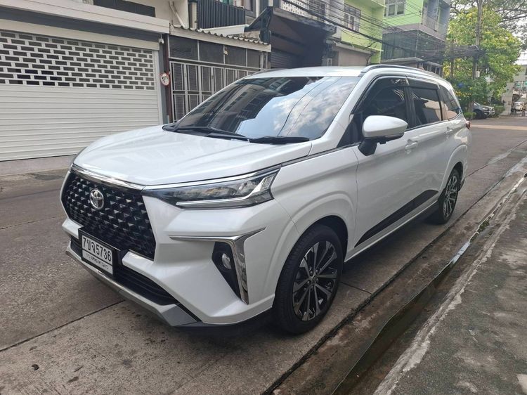 Toyota Veloz 2022 1.5 Premium Utility-car เบนซิน เกียร์อัตโนมัติ ขาว รูปที่ 2