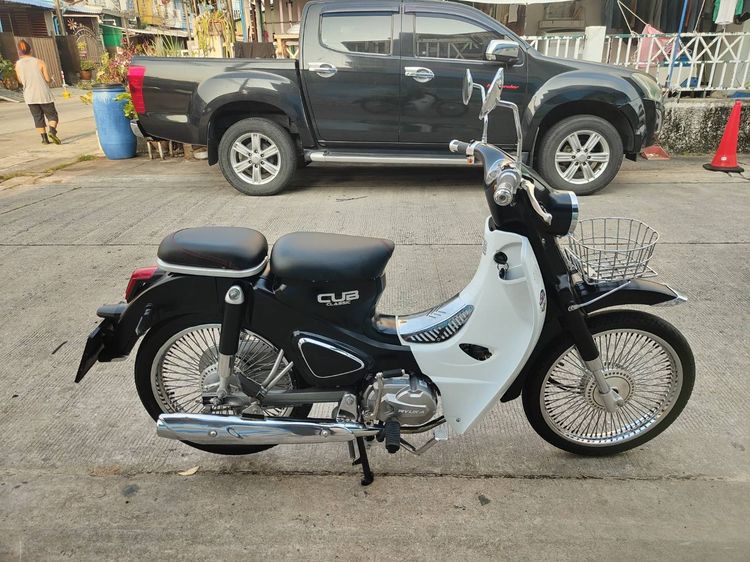 🛵ยังไงก็ขาย CLASSIC CUB ปี 65 เครื่องดี สีสวย สตาร์ทมือ รถบ้านเดิมๆ เล่มชุดโอนครบ+เปลี่ยนถ่ายน้ำมันเครื่องฟรี ส่งฟรี30 ก.ม รูปที่ 3