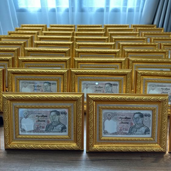 กรอบใส่ธนบัตร10ทรงม้า ของแท้💯มีพร้อมส่ง ด้านหน้ากระจกใส รูปที่ 7
