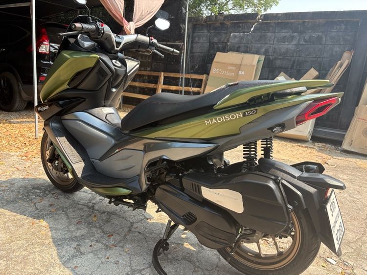 Malaguti Madison 150cc keyless ปี23 เอกสารครบ ไมล์น้อย รถสวยพร้อมใช้งาน รูปที่ 6