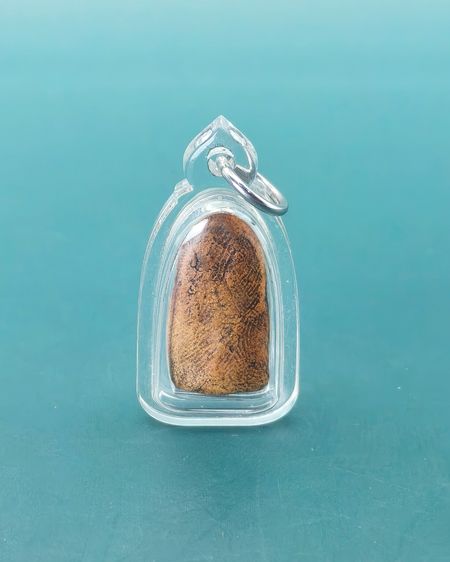 พระรอด กรุมหาวัน รูปที่ 4