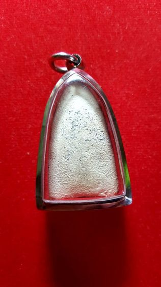 พระเนื้อผง หลวงปู่ทวด พิมพ์ใหญ่ เนื้อขาวอมเหลือง ปี06 รูปที่ 2