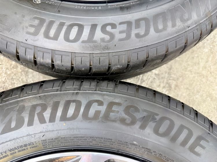 ล้อแม็ก HONDA HRV ขอบ 17” ถอดป้ายแดง ยาง BRIDGESTONE 215-60R17 ปี 25 สีเส้นตุ่มหน้ายางยังอยู่ครบ รูปที่ 9