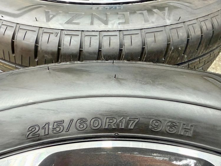 ล้อแม็ก HONDA HRV ขอบ 17” ถอดป้ายแดง ยาง BRIDGESTONE 215-60R17 ปี 25 สีเส้นตุ่มหน้ายางยังอยู่ครบ รูปที่ 12