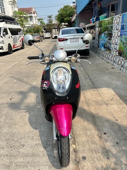 🛵ยังไงก็ขาย SCOOPY-i ปี 55 เครื่องดี สีสวย สตาร์ทมือ เล่มชุดโอนครบ+เปลี่ยนถ่ายน้ำมันเครื่องฟรี ส่งฟรี30 ก.ม รูปที่ 4