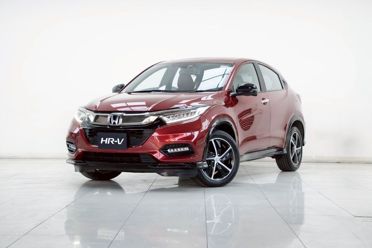 รถ Honda HR-V 1.8 RS สี แดง