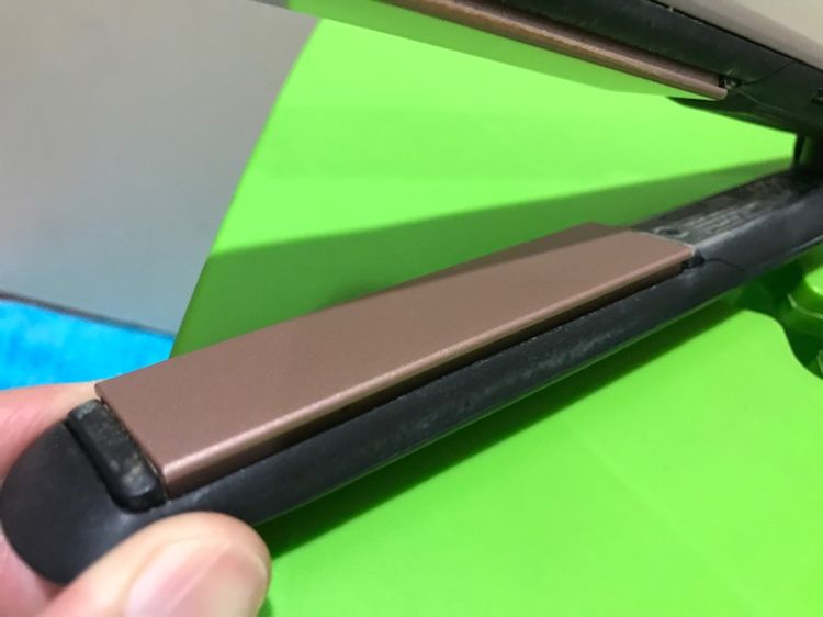 เครื่องม้วนผม กับ เครื่องยืดผม  รูปที่ 4