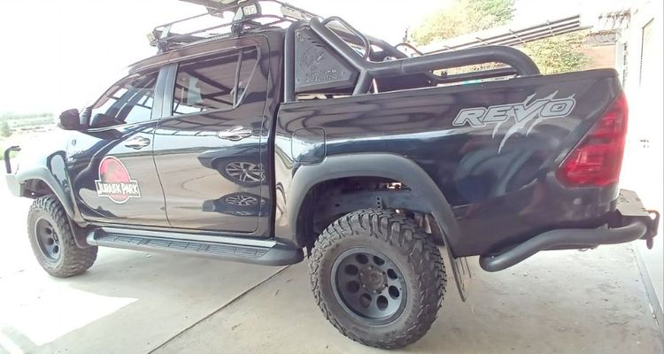 Toyota Hilux Revo 2016 2.4 G Prerunner Pickup ดีเซล เกียร์อัตโนมัติ ดำ รูปที่ 3