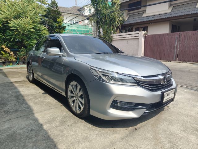 รถ Honda Accord 2.4 EL i-VTEC สี บรอนซ์เงิน