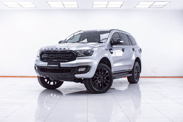 รถ Ford Everest 2.0 Titanium Sport สี เทา