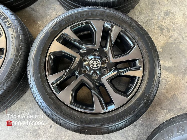 ✨ล้อแม็ก✨Toyota Fortuner GR Sport ขอบ 20 สีดำหน้าชา พร้อมยาง 265-50-20 Michelin🌟ปลายปี 23🌟 รูปที่ 3
