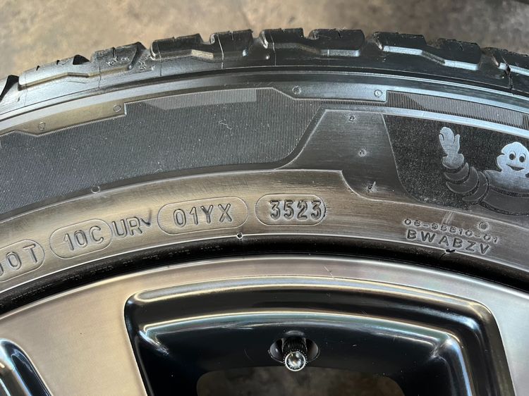 ✨ล้อแม็ก✨Toyota Fortuner GR Sport ขอบ 20 สีดำหน้าชา พร้อมยาง 265-50-20 Michelin🌟ปลายปี 23🌟 รูปที่ 9