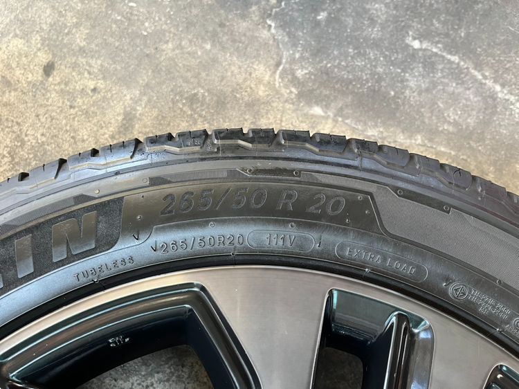 ✨ล้อแม็ก✨Toyota Fortuner GR Sport ขอบ 20 สีดำหน้าชา พร้อมยาง 265-50-20 Michelin🌟ปลายปี 23🌟 รูปที่ 8