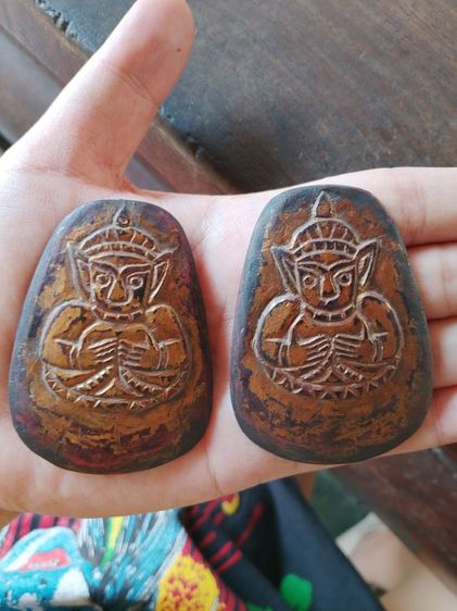 กะลาแกะเก่าไม่รู้ สวยๆค่ะ