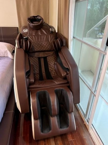 เก้าอี้นวดไฟฟ้า AMAXS Intouch 7100 รูปที่ 9