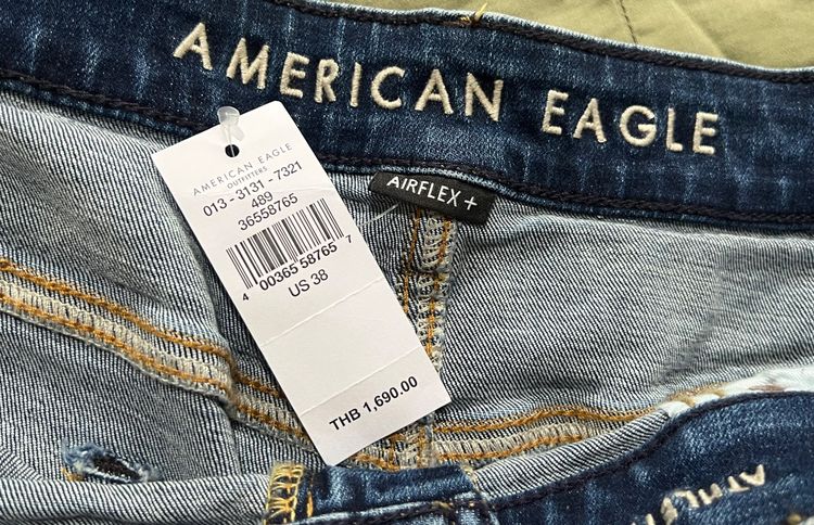 กางเกงยีนส์ขาสั้น AMERICAN EAGLE รูปที่ 2