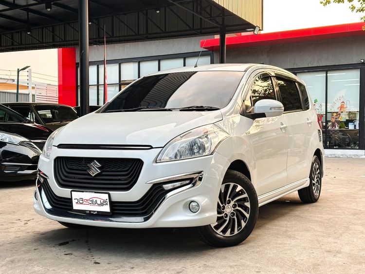 รถ Suzuki Ertiga 1.4 Dreza สี ขาว