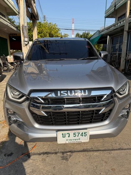 รถ Isuzu D-MAX 1.9 Hi-Lander L สี บรอนซ์เงิน