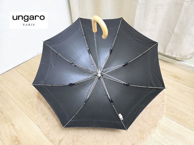ร่มคัดโกดังญี่ปุ่น แบรนด์ Ungaro จาก paris🇨🇵 กันยูวี ตำหนิด้ามถลอกเล็กน้อย ไม่มีผลต่อการใช้งาน รูปที่ 2