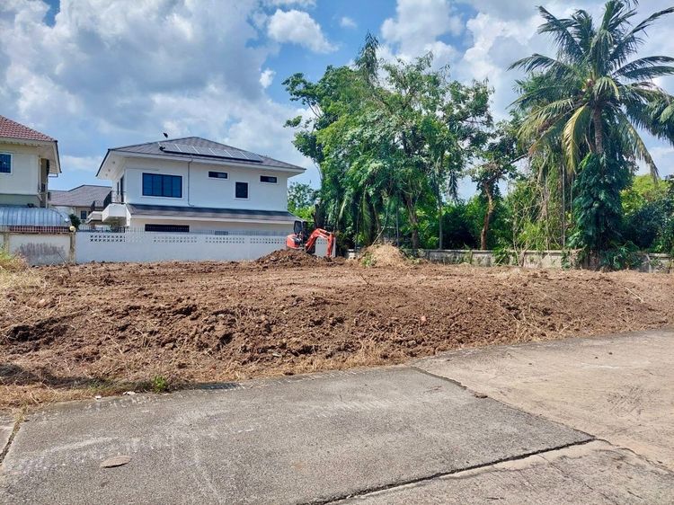 ขายที่ดินเปล่า ขนาด 105 ตรว. ซ.แก้วเงินทอง 40-1 ตลิ่งชัน เดินทางสะดวก ใกล้แหล่งชุมชน